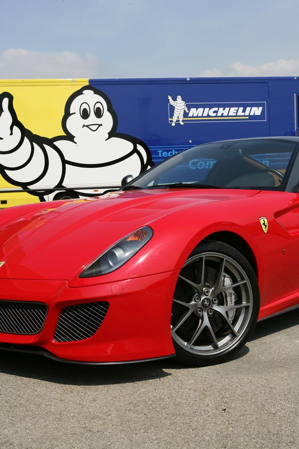 Ferrari GTO - Michelin - 06