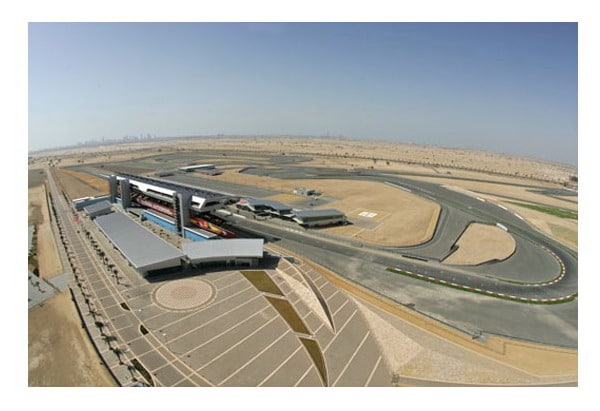 Michelin Pilot Super Sport: presentazione mondiale a Dubai: Gommeblog.it parteciperà all'evento. 2