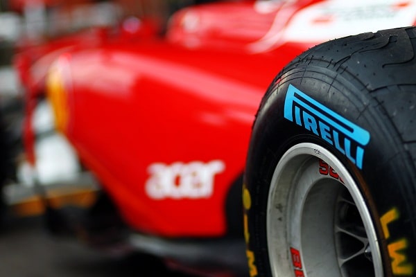 F1: Vettel conquista la pole con Pirelli nelle qualifiche incandescenti di Spa 2