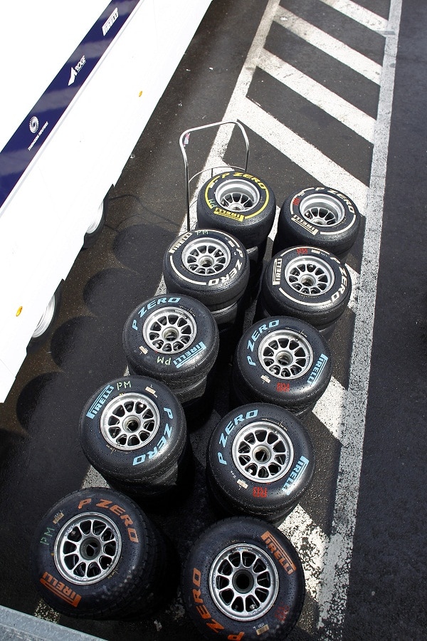 Formula 1: Webber più veloce nelle libere sul bagnato a Spa 2