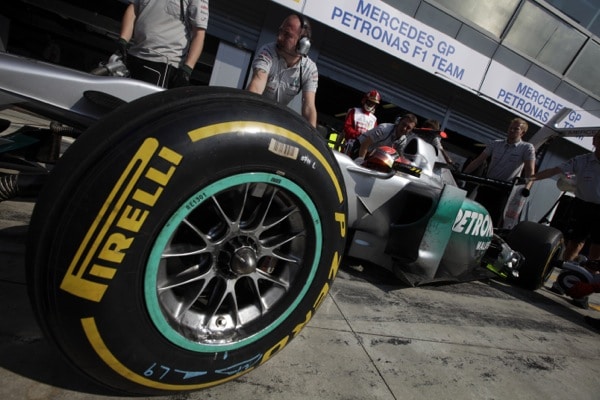 Formula 1 2012 GP Italia, Pirelli chiede limiti sul camber 1