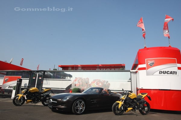 SLS AMG Roadster e Ducati Streetfighter 848, gemelle diverse 3