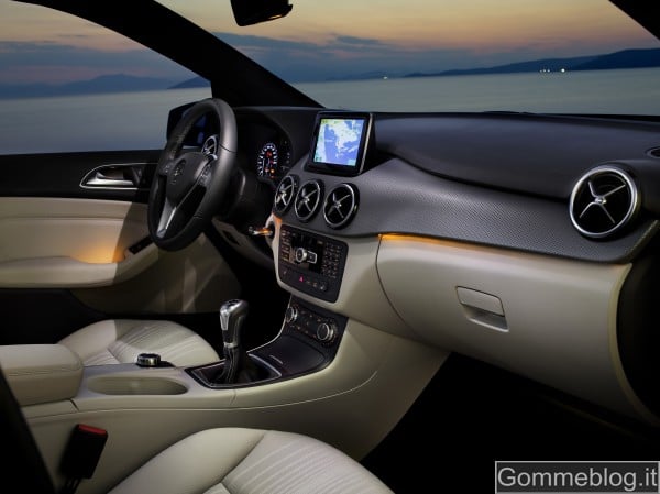 Nuova Mercedes Classe B 2012: REPORT COMPLETO su Tecnica e Prestazioni 6