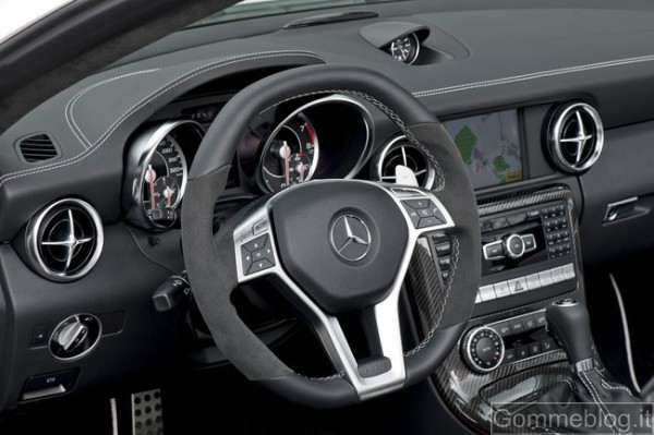 Mercedes SLK 55 AMG: report completo su tecnica e performance 5