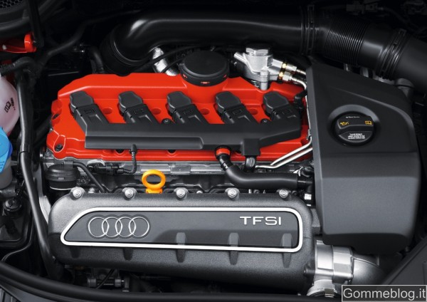 Audi RS3 Sportback: Tecnica e Performance di questa compatta con 340 CV 3