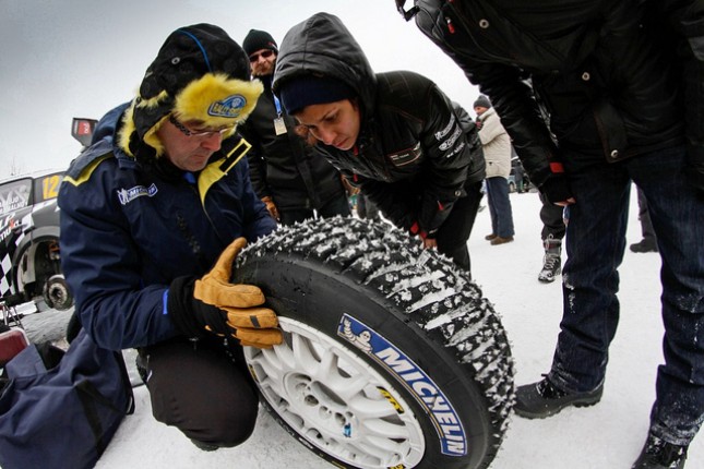 Video Rally Svezia 2012: "i re del ghiaccio di traverso sulla neve" 1