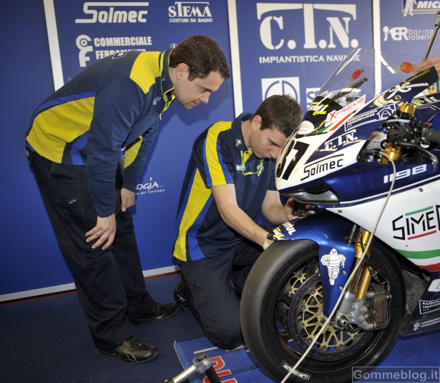 Michelin e gli obbiettivi Motorsport Moto 2012: intervista a Nicolas Goubert, Direttore Tecnico Competizione 2