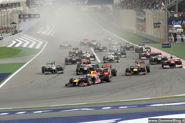 Formula 1 GP Bahrain 2012: Vettel davanti a tutti grazie anche all'ottima strategia gomme 1