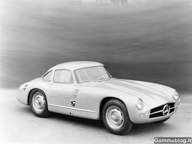 Mercedes-Benz SL: 60 anni sulle ‘Ali di Gabbiano’ 2