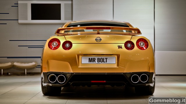 Nissan GT-R Bolt Gold: esemplare unico per beneficenza 1