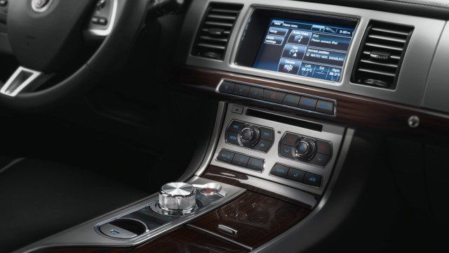 console centrale Jaguar XF sportbrake