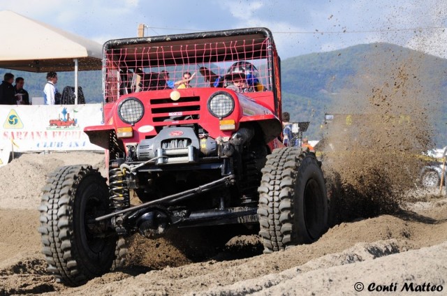 4x4 Fest 2013: Fuoristrada a Carrara