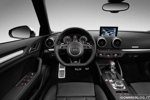 Audi S3 Cabriolet - 5