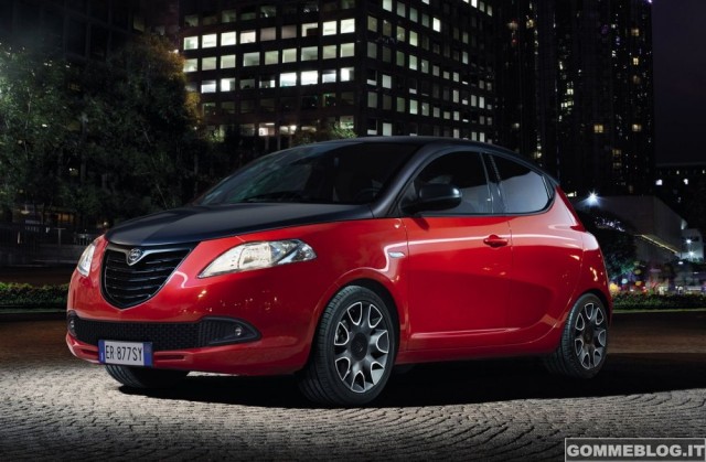 lancia-ypsilon-momo-01