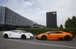 esterno fabbrica foto Gallardo LP560-4  colore bianco e  Murciélago LP 670-4 SuperVeloce. Tutti i diritti Automobili Lamborghini, foto Umberto Guizzardi