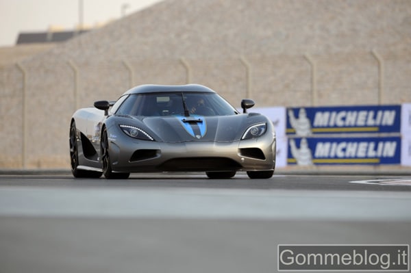 Michelin Pilot Super Sport: Video auto in pista a Dubai 1