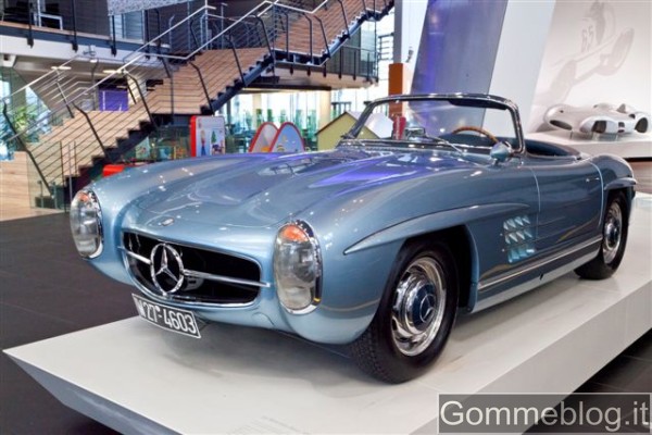 Mercedes Benz Center Milano: 125 anni di design automobilistico 1