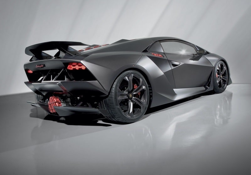 Lamborghini Sesto Elemento