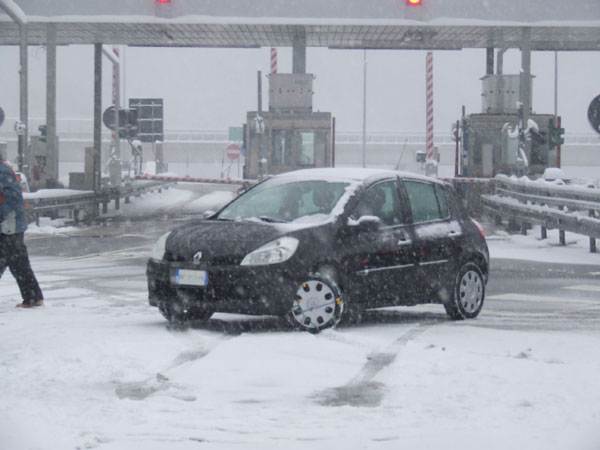 Toscana: Obbligo di pneumatici invernali o catene da neve 5