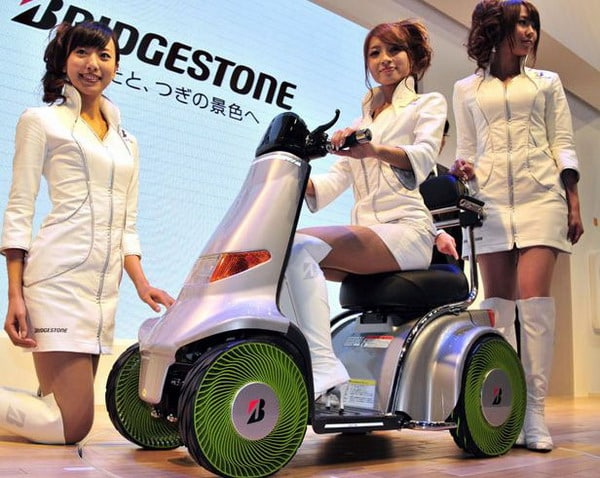 Bridgestone: arriva il nuovo prototipo senz’aria “Airless” 7