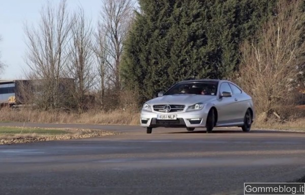 Test Mercedes C63 AMG: Video Drift con 4 Ruotini di Scorta 5