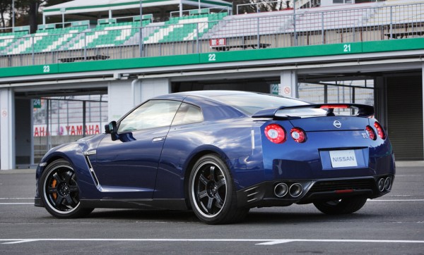 Nissan GT-R 2013: 545 CV e 0 - 100 in 2.7 secondi 4