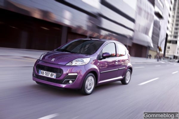 Nuova Peugeot 107: so urban, so cute! 16