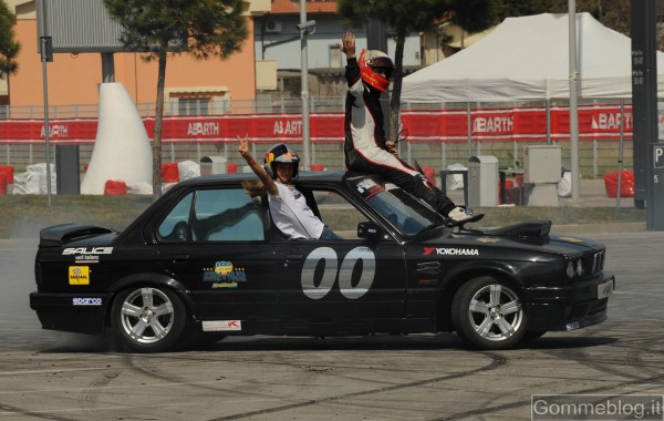 Drifting e spettacolo al Qatar Motor Show 2012 1