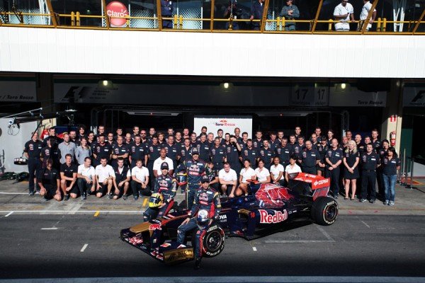 Formula 1 2012: la Toro Rosso TR7 passa i test di sicurezza. Pronti per Jerez 7