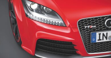 Audi TT RS plus 8