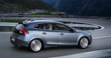 Volvo V40 2012 12