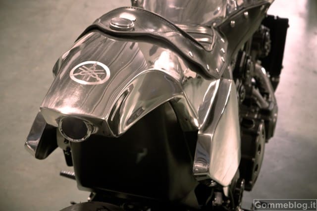 Yamaha Vmax Hyper Modified by Abnormal Cycles: The Italian Job! 11