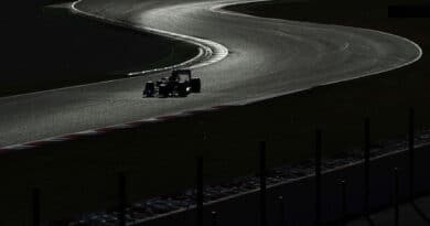 formula 1 test barcellona day 1 13042