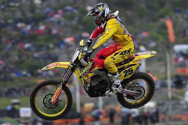 Pirelli Scorpion MX 01