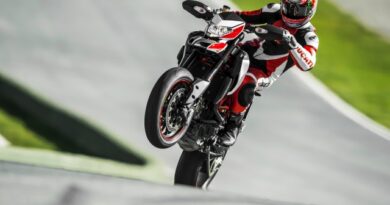 Nuova Ducati Hypermotard 93