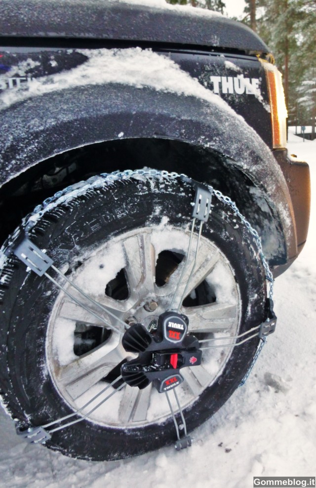 Catene da neve Thule e Land Rover tornano dal Circolo Polare 7