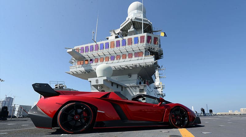 Lamborghini Veneno Roadster