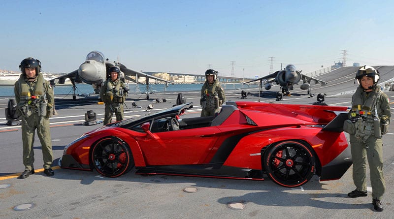 Lamborghini Veneno Roadster