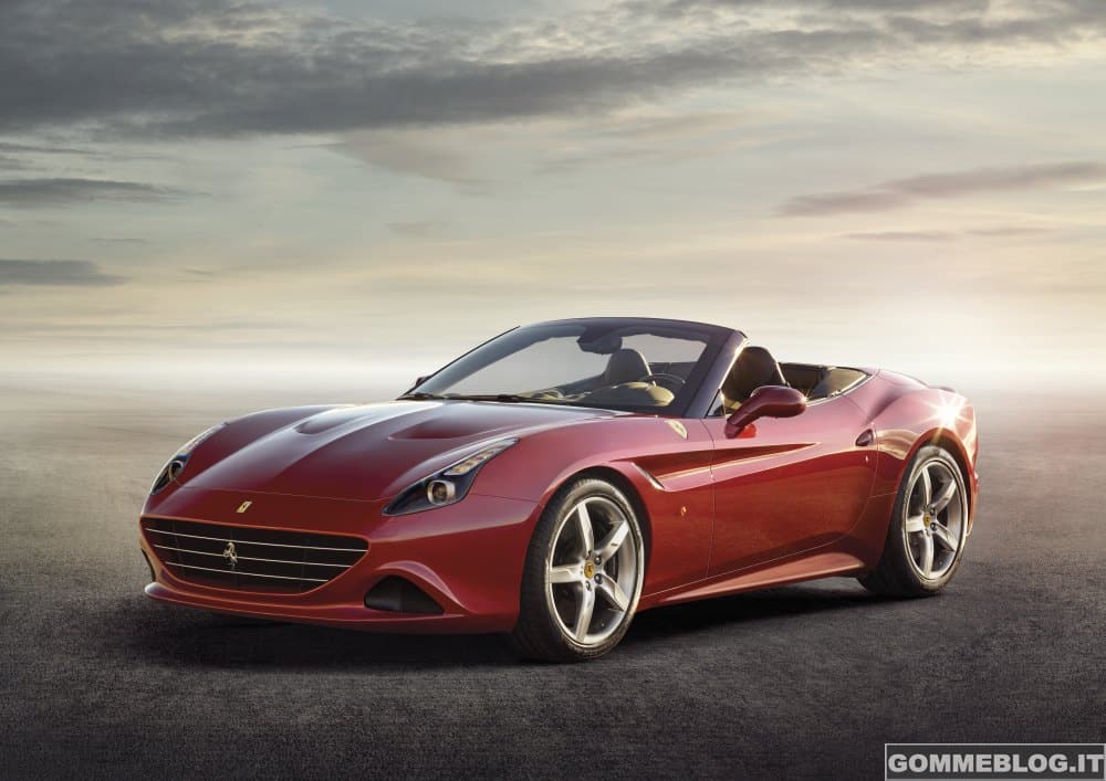 Ferrari California T: eleganza, sportività e tecnologia V8 Turbo 2