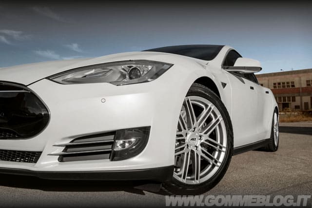 AEZ Cliff High Gloss: Cerchi in lega per Tesla S 16