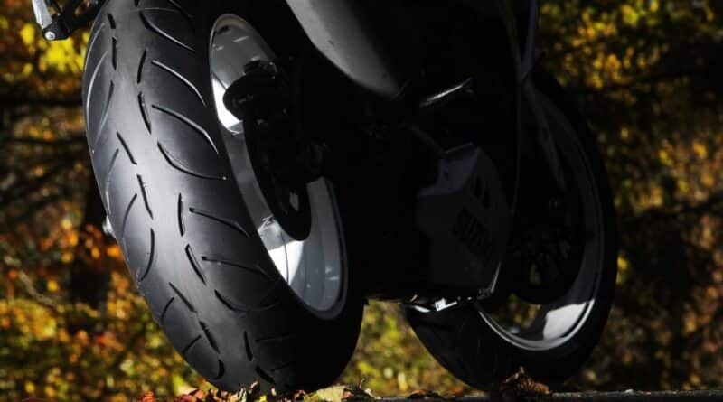 Metzeler Sportec M7 RR 51