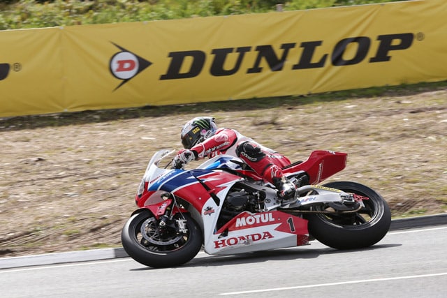 TT 2014: Gomme Dunlop Regine al Tourist Trophy 2014 1