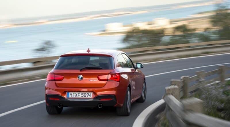 BMW M135i 30