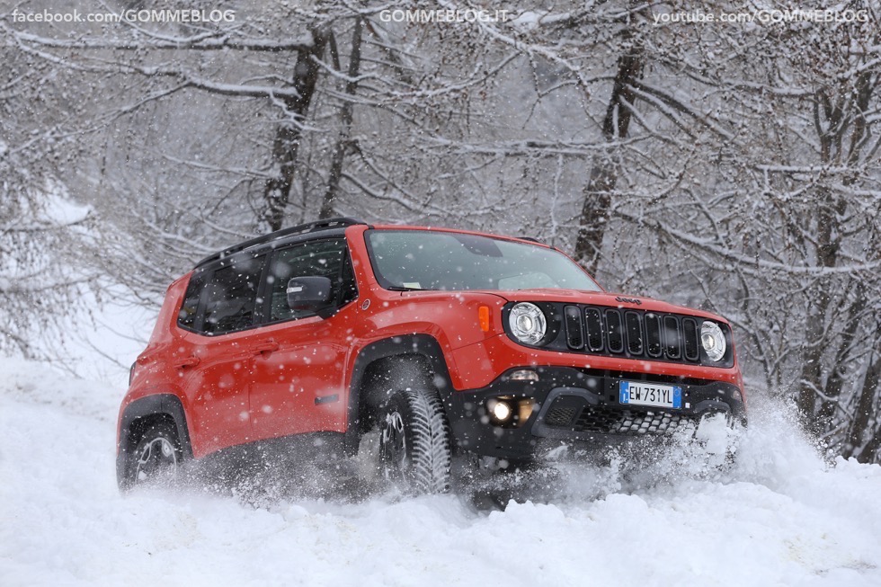 Jeep Renegade Sport TEST DRIVE NEVE e GHIACCIO 7