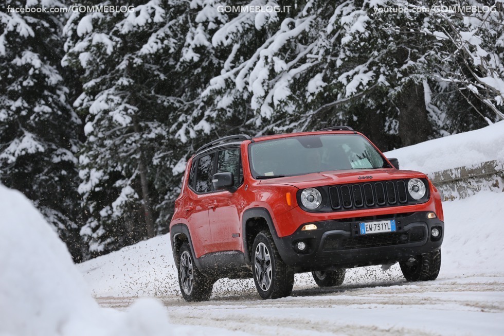 Jeep Renegade Sport TEST DRIVE NEVE e GHIACCIO 8