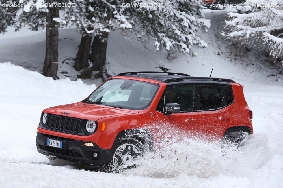 Jeep Renegade Sport TEST DRIVE NEVE e GHIACCIO 12