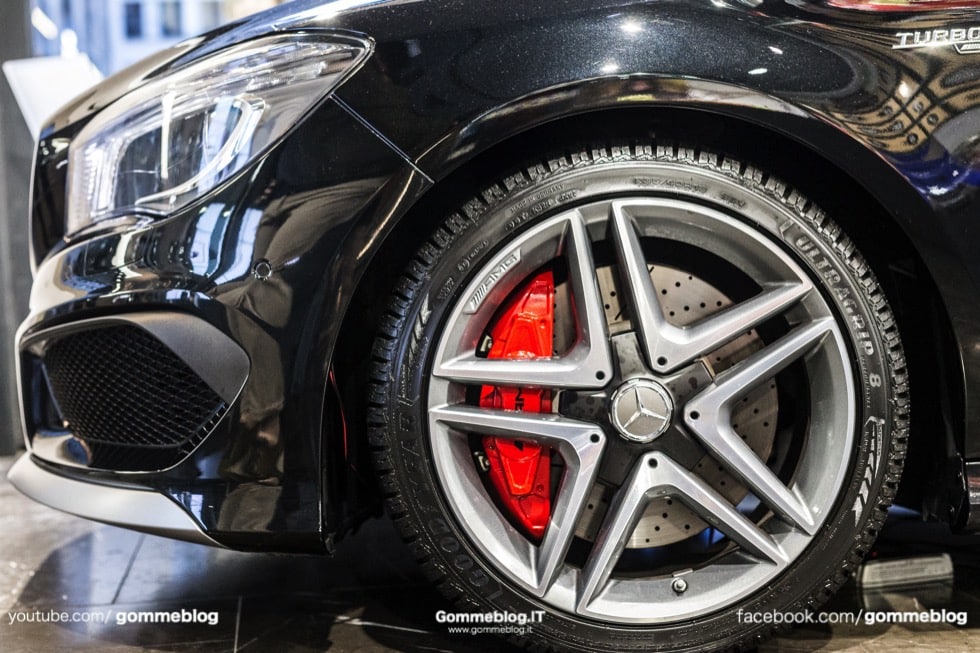 Mercedes CLA45AMG 3