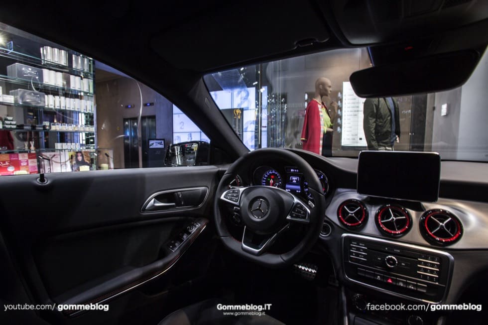 Mercedes CLA45AMG 6