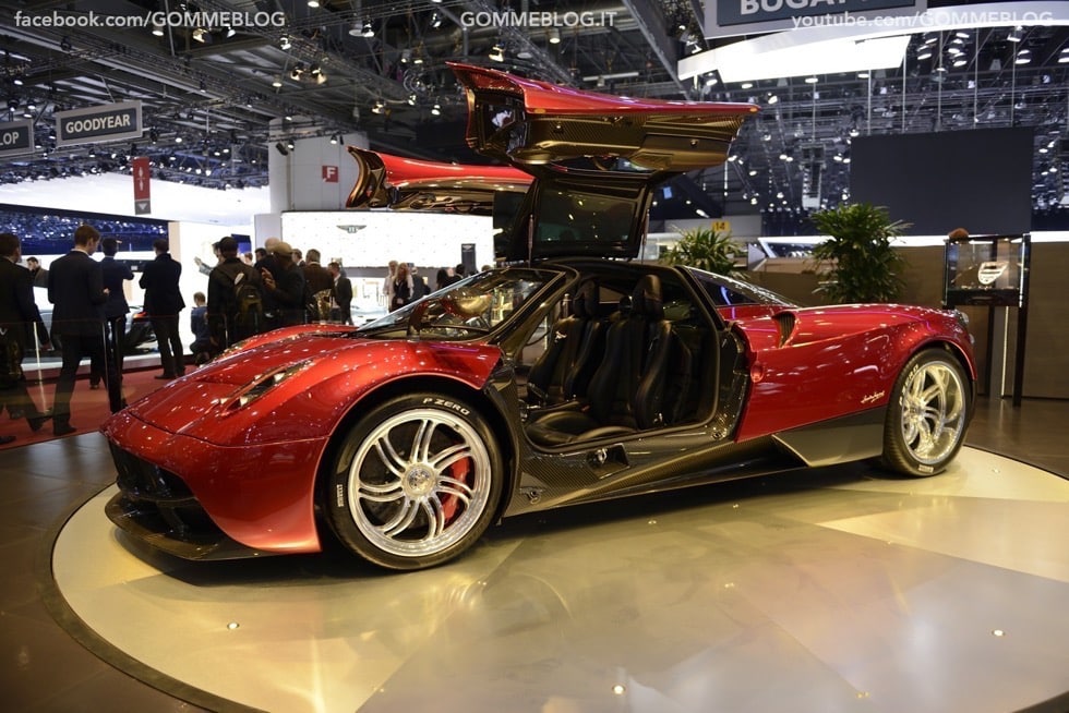 Supercar e Pirelli Salone di Ginevra 2015 [GALLERIA IMMAGINI] 43