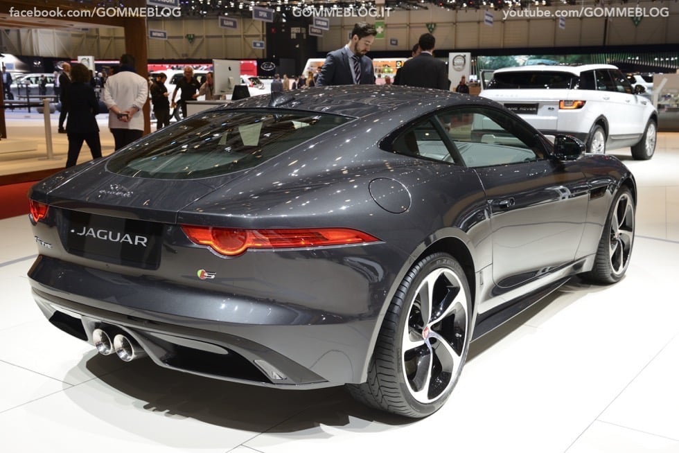 Supercar e Pirelli Salone di Ginevra 2015 [GALLERIA IMMAGINI] 10